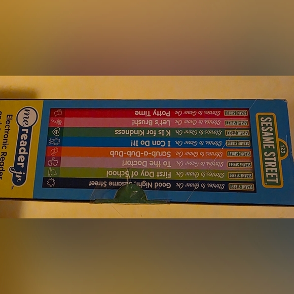 New Sesame Street Stories To Grow On. Children’s Electronic Reading helper - Picture 4 of 4